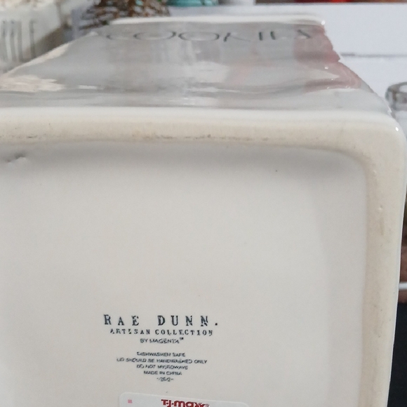 Rae Dunn Large Square "COOKIES" Canister VHTF - Picture 7 of 8